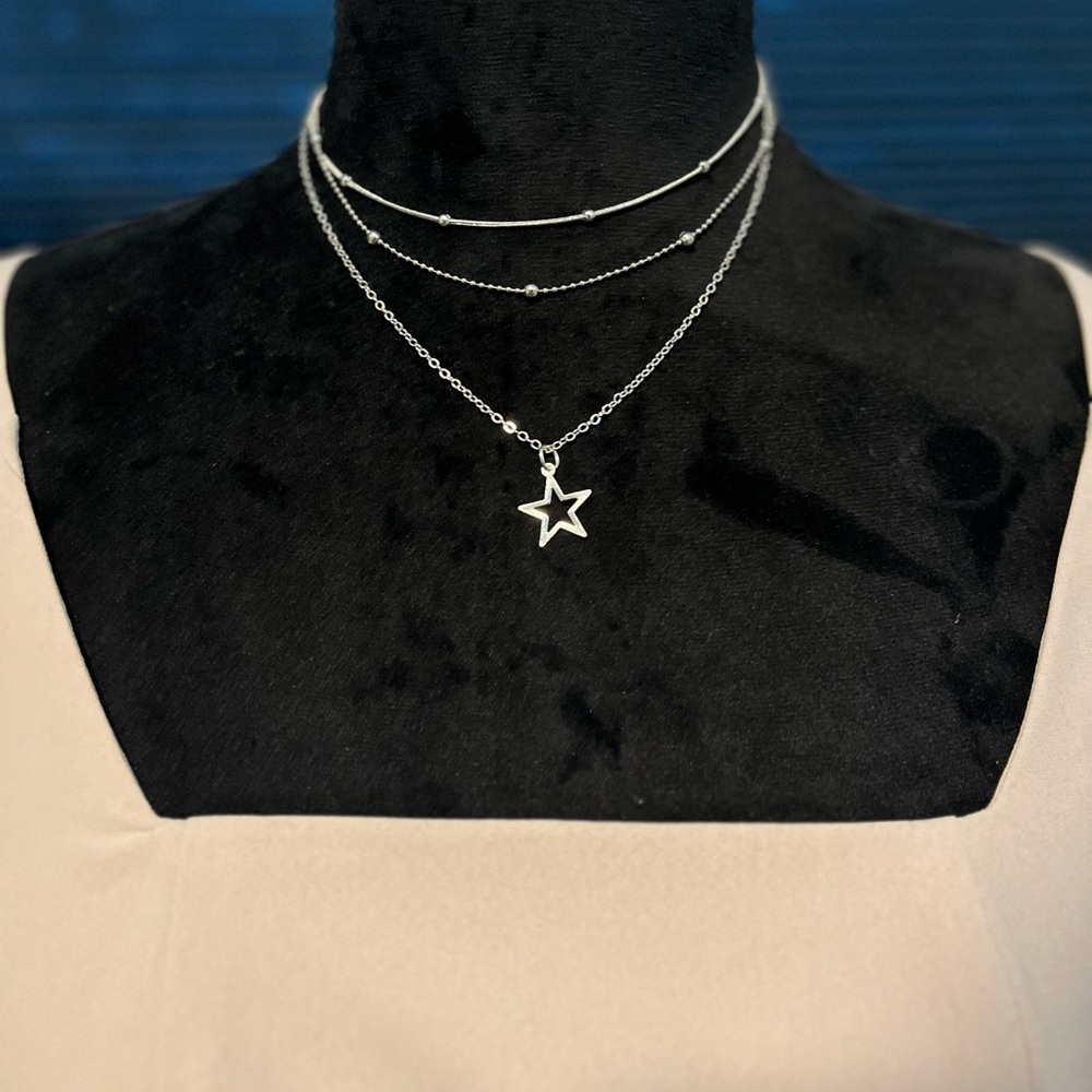 Multilayer Hollow Star Necklace
